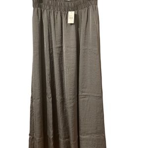 LANE BRYANT Gray/Silver Long Flowing MAXI Skirt - SIZE 14/16 (XL)